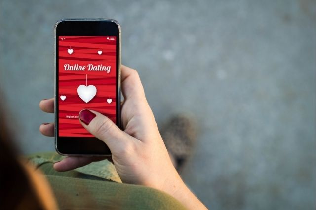 how-online-technologies-are-affecting-asian-dating-culture