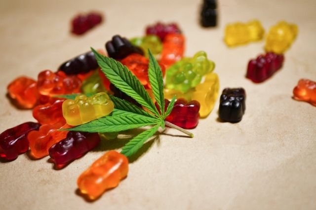 save-money-when-buying-cbd-gummies-online