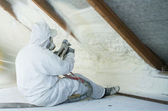 how-long-can-you-expect-spray-foam-insulation-to-last