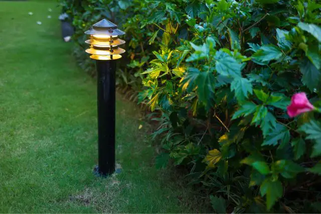 tips-from-lighting-experts-for-the-perfect-outdoor-lighting