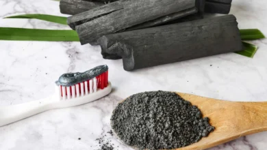 role-of-charcoal-in-organic-toothpaste-myth-vs-reality